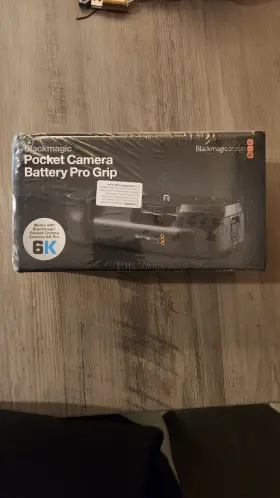 45113 Blackmagic Design Mint Pocket Cinema Camera Battery Grip For 6k Pro #45113