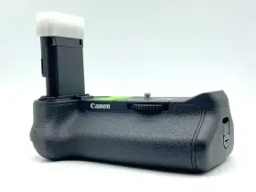 Bg-e16 Canon 013803237061 Used Battery Grip For 7d Mark Ii