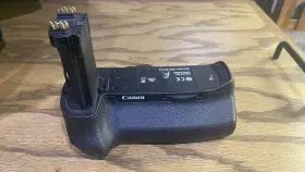 T08417 Canon 6dii Bg-e16 Battery Grip For Eos 7d Mk Ii Genuine Tray #t08417 #2