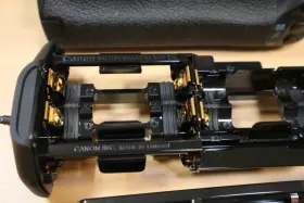 Bg-e9 Canon Near Mint Battery Grip Japan #3