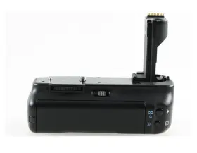 Bge2 Canon Battery Grip For The Eos 20d And 30d Digital Slr Cameras