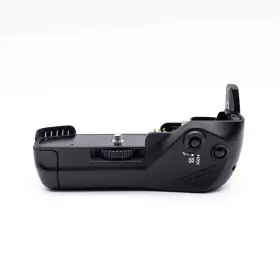 Contax 067215015564 P-9 Battery Holder