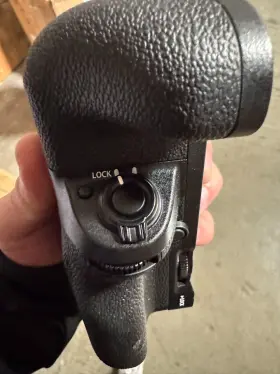 Vg-gfx1 Fujifilm Vertical Battery Grip For Gfx50s #2
