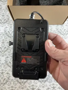 Ifootage 842355120640 V-mount Battery Grip For Handheld Portable Video Lighting #3
