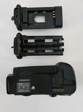 Mk-d300s Meike Used Vertical Grip/battery Holder For Nikon D300 D300s And D700