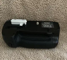 10085619 Neewer Vertical Battery Grip Replacement For Mb-d15 Nikon D7100 D7200 #3