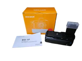 Bg-1f Neewer Canon Eos 550d 600d 700d 650d Rebel Vertical Battery Grip