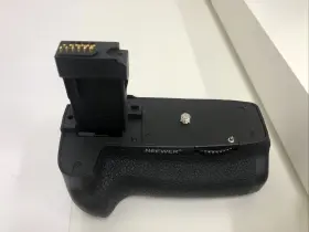 Nw-760d Neewer Used Pro Battery Grip