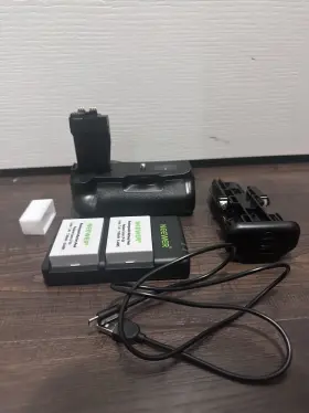 Neewer Nw-bg-e6 Battery Grip For Canon