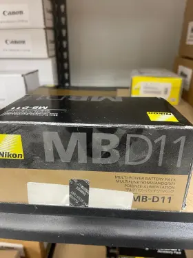 Mb-d11 Nikon 018208270132 Multi-power Battery Pack For
