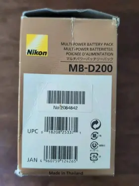 Mb-d200 Nikon 25337 With Box Multi Power Battery Pack For D200 Black #2