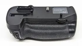D7100 Nikon Bg-2n Battery Grip For D7100. D7200