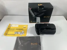 Bg-n3 Nikon Battery Grip For D40 Digital Camera