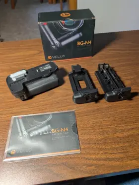 D7000 Nikon Bg-n4 Vello Vertical Battery Grip For Camera Bodies