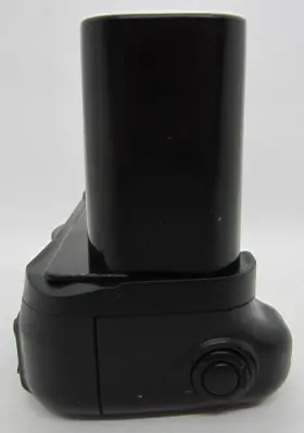 Mb-e5700 Nikon Aa Battery Grip For Coolpix 5700 And 8700 Digital Camera #2