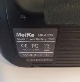Nikon Mk-d200 Battery Grip For D200 Meike