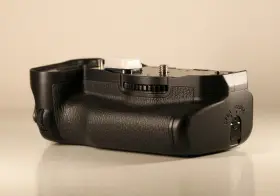 D-bg8 Pentax 37048 Battery Grip For K-3 Iii #3