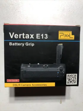 3939102 Pixel Vertax Battery Grip E13