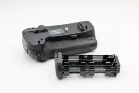 D500 Promaster 9217 Nikon Vertical Control Power Grip #9217