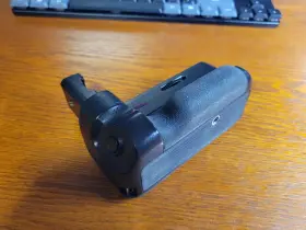 Viv-pg-a7ii Sony Vivitar Vertical Battery Grip For A7/a7r/a7ii