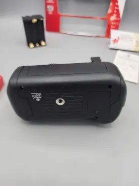 Tg-bgd40 Targus Pro Battery Grip Nikon D40 D40x D60 Digital Slr Open Box #3