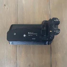 Vello Bg-c2.2 Bg-c2 Battery Grip For Canon Eos 5d Mark Ii Digital Camera Lp-e6 Or Aaas