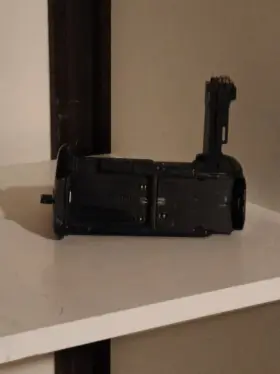 1-viv-pg-t7i Vivitar Viv-pg-t7i Battery Grip For Canon T7i