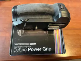 Vivpgd7200-noc Vivitar Viv-pg-d7200 Series 1 Deluxe Power Grip For Nikon D7100/7200