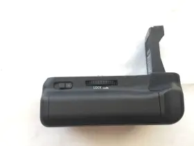 Vivitar Vivpgt7i Deluxe Power Battery Grip For Canon Eos 77d/800d/9000d/t7i/x9i