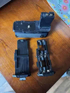 Ze-cbgt2 Zeikos Multi-power Battery Pack For Canon Rebel T2i