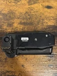 Canon BG-E1 Extended Battery Dslr Grip Untested Batteries. Fixed Price $20.40.
