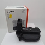 Sony Vertical Grip VG-C4EM- Missing One Screw Fully Functional. Fixed Price $269.99.