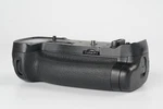 Exc+++++ Nikon MB-D18 Multi Power Battery Pack For D850 Digital Slr #4036. Fixed Price $304.00.