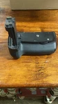Zeikos ZE-CBG60D Multi Power Battery Pack Grip Canon Vertical Eos. Fixed Price $25.00.