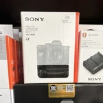 Sony VGC4EM Vertical Grip For 7IV, 7SIII, 1, 9 7R And. Fixed Price $400.00.