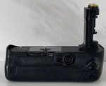 Neewer Battery Grip For Canon 5D Mark Iv (BG-E20 Replacement). Fixed Price $34.99.