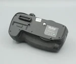 Vivitar VIV-PG-D610 Vertical Grip/battery Holder (7163). Fixed Price $9.99.