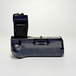 Neewer 550D 600D 650D 700D Multi-power Battery Pack. Fixed Price $9.28.