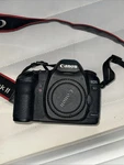 Canon Eos 5 MARK11 Body Only With Battery And Charger. Fixed Price $299.99.