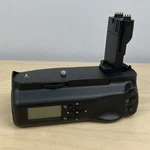 Meike MK-7DL Lcd Multi-power Battery Pack Camera Grip Only Untested. Fixed Price $29.99.