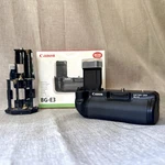 Open Box: Canon Battery Grip Eos Accessory BG-E3 With Magazine For Xt, Xti. Fixed Price $44.99.