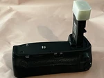 Neewer Pro Camera Battery Grip Replacement For Canon BG-E21 6D Mark Ii. Fixed Price $42.00.