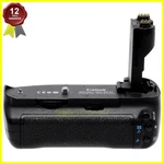 Canon BG-E7 Grip. Vertical For Eos 7D. Use One Two BP-E6 Batteries. Fixed Price $69.77.