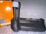 Neewer BG-E20 Battery Grip For Cannon 5D Mark Iv W/ Box. Fixed Price $83.10.