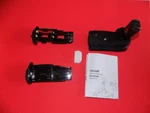 Multi Power Battery Pack Grip Holder For Eos Markii 6DII Camera As BG-E21. Fixed Price $29.99.