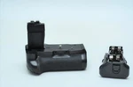 Meike Pro Battery Grip For Canon Eos 550D/600D/650D/700D Rebel T2I/T3I/T4I/T5I. Fixed Price $37.00.